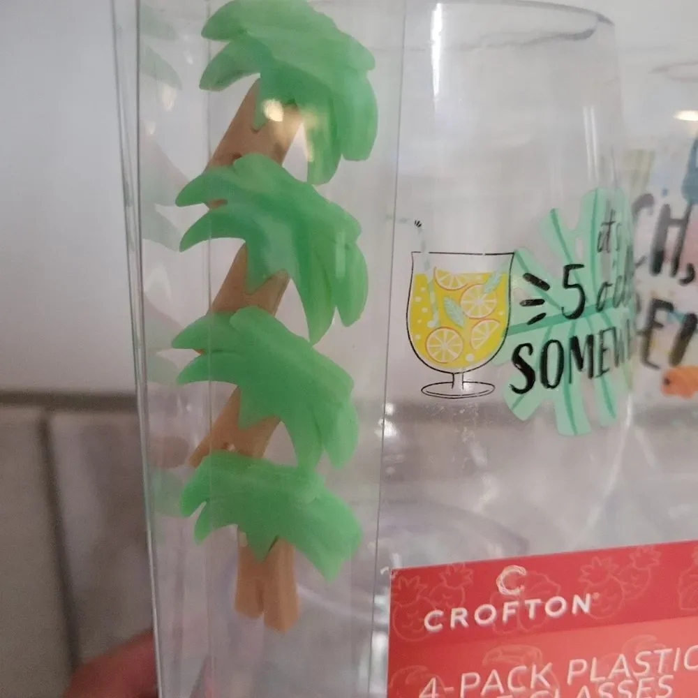 Crofton 4-Pack Summer-Themed Plastic Wine Glasses Set NEW